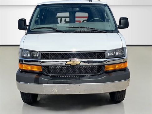 Used 2024 Chevrolet Express 2500 w/ Driver Convenience Package image 2