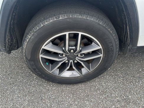 Used 2020 Jeep Grand Cherokee Limited w/ Trailer Tow Group IV AWD/4WD image 12