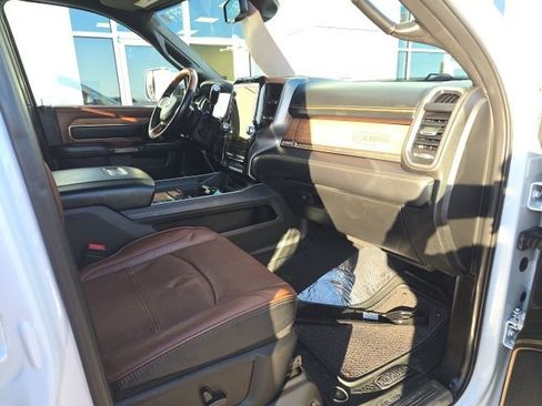 Used 2021 RAM 3500 Limited AWD/4WD image 4
