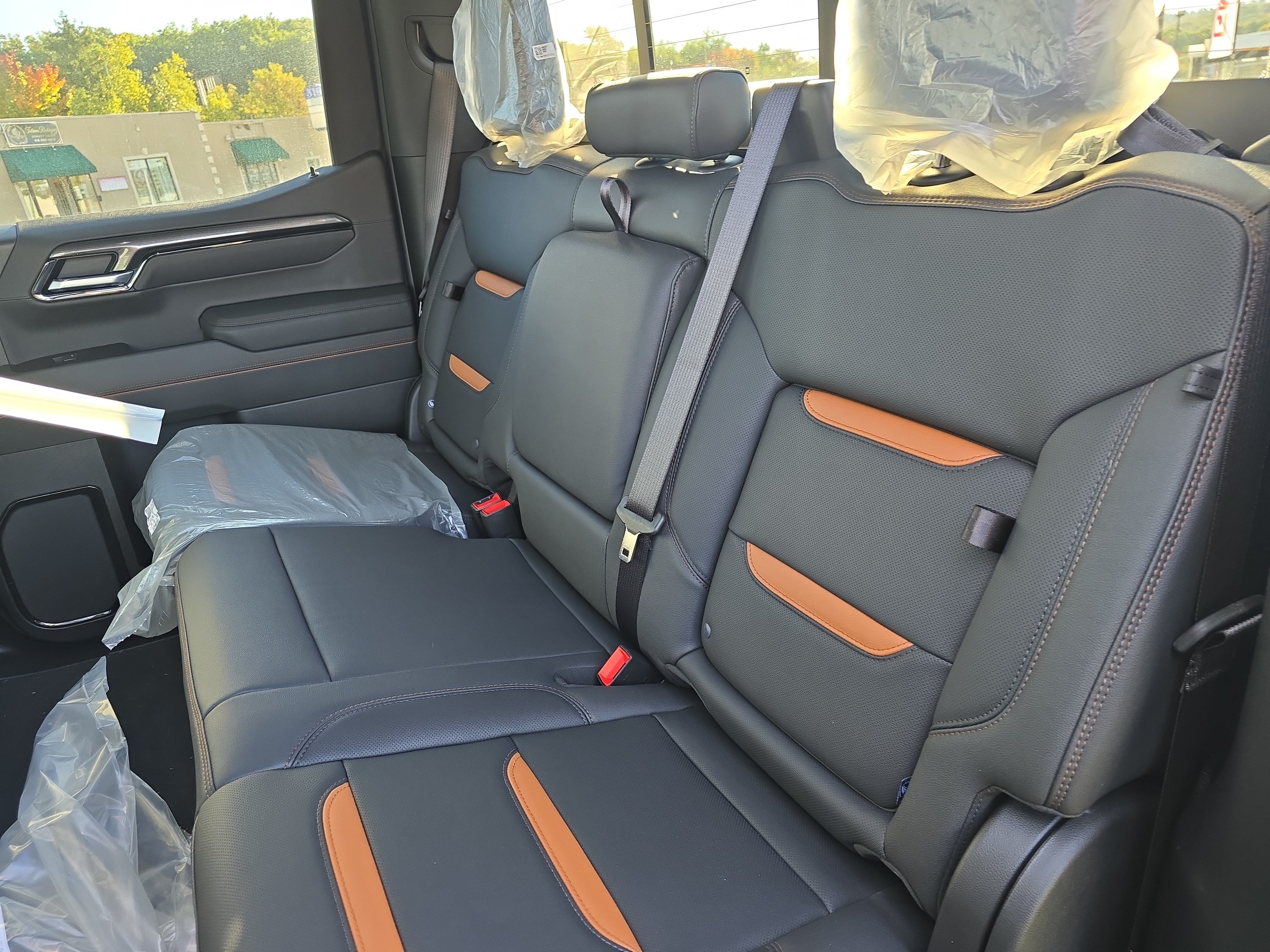 New 2026 GMC Sierra 1500 AT4 w/ AT4 Premium Package AWD/4WD image 36