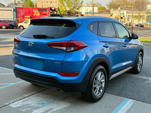 Used 2017 Hyundai Tucson SE AWD/4WD image 6
