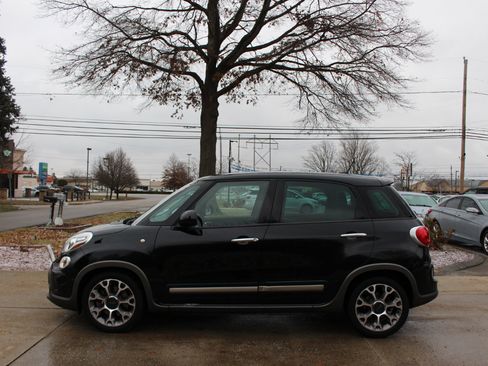 Used 2014 FIAT 500L Trekking w/ Popular Equipment Group image 6