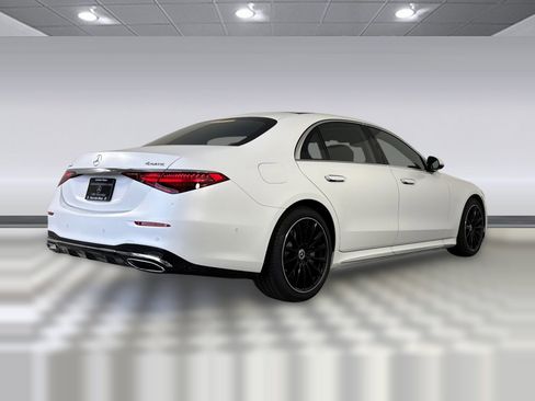 New 2026 Mercedes-Benz S 580 4MATIC Sedan image 8