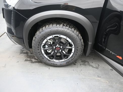 New 2026 Nissan Pathfinder Rock Creek AWD/4WD image 22