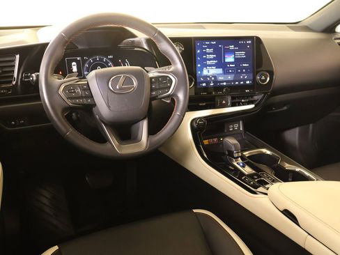 Used 2023 Lexus NX 350 AWD image 2