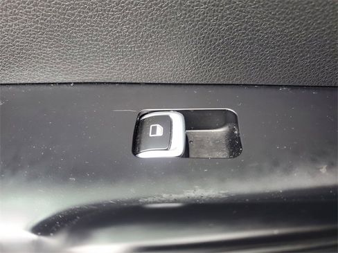 Used 2023 Kia K5 LXS image 16