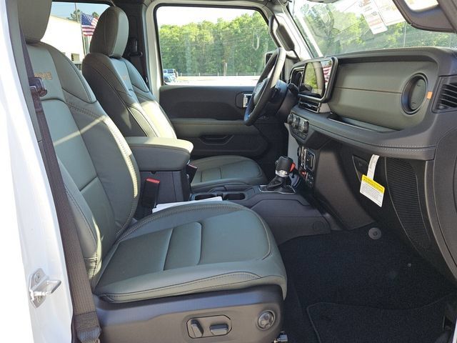 New 2026 Jeep Gladiator Mojave AWD/4WD image 15