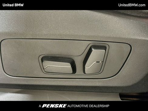 Used 2023 BMW X1 xDrive28i w/ Premium Package AWD/4WD image 4