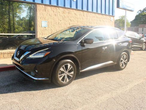 Used 2019 Nissan Murano SV w/ Premium Package image 3