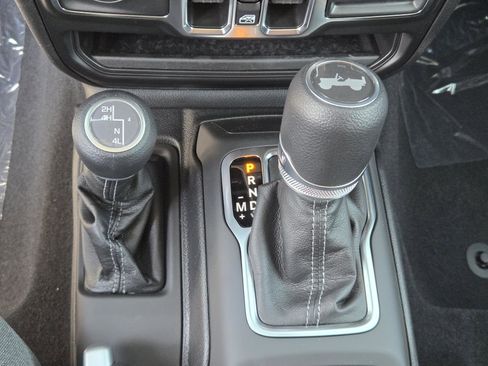 New 2025 Jeep Wrangler Unlimited Sport image 16