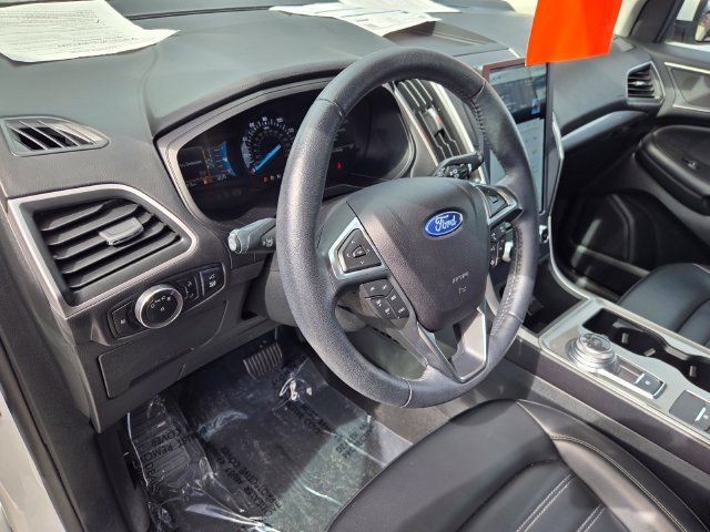 Certified 2023 Ford Edge SEL w/ Convenience Package AWD/4WD image 10