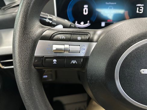 Used 2025 Hyundai Sonata SEL FWD image 21