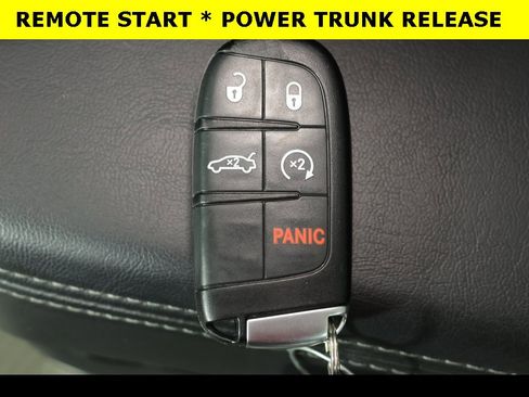 Used 2023 Dodge Charger SXT w/ Blacktop Package image 8