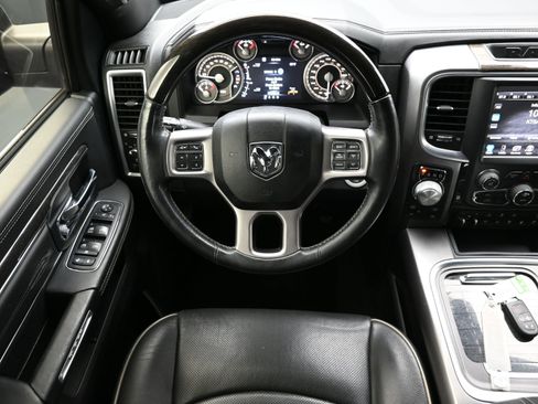 Used 2017 RAM 1500 Limited image 26