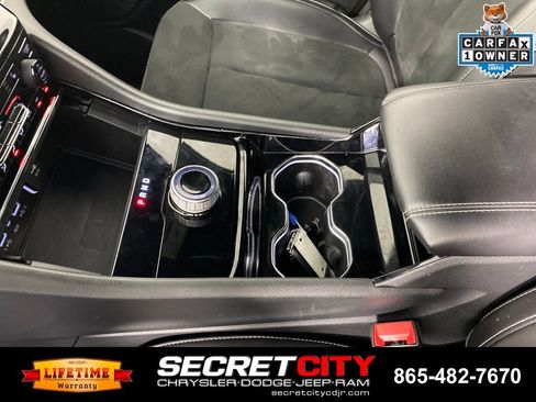 Used 2023 Jeep Grand Cherokee L Laredo AWD/4WD image 23