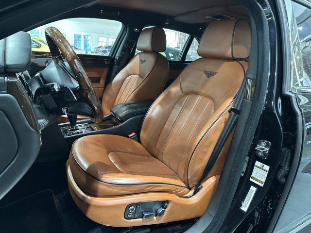 Used 2011 Bentley Mulsanne RWD image 44