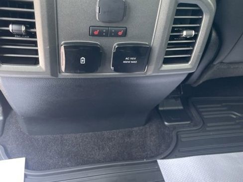 Used 2020 Ford F150 Raptor w/ Equipment Group 802A Luxury image 20