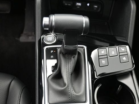 Used 2025 Kia Sportage SX image 27