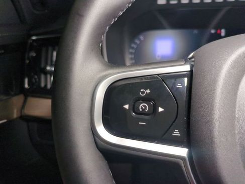 New 2026 Volvo XC90 B5 Plus w/ Protection Package image 18