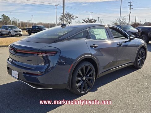 New 2026 Toyota Crown Nightshade image 3