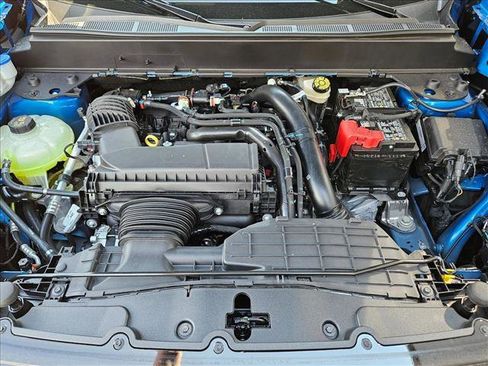 New 2025 Ford Maverick Lobo image 17