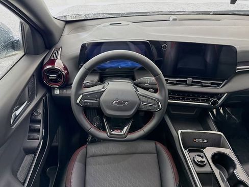 New 2026 Chevrolet Equinox RS w/ Convenience Package III image 25