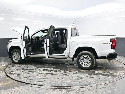 Used 2023 Chevrolet Colorado W/T w/ Advanced Trailering Package image 42