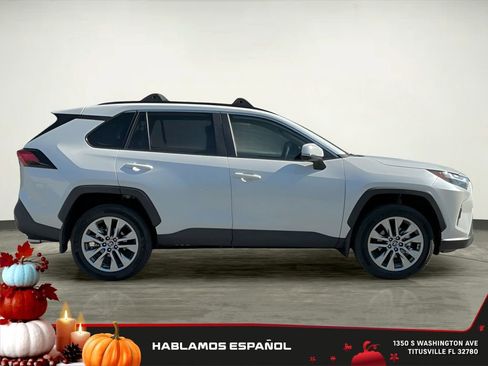 Used 2024 Toyota RAV4 XLE Premium image 11