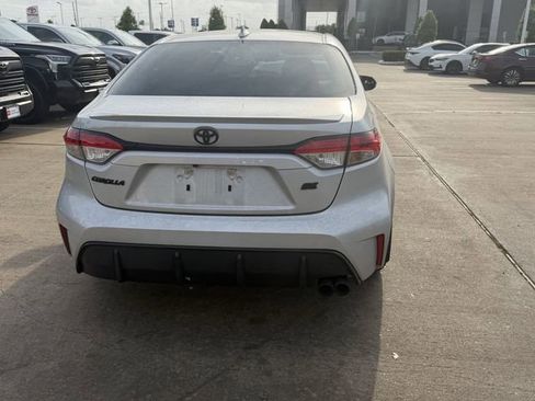 Used 2024 Toyota Corolla SE image 6