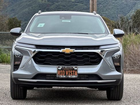 New 2026 Chevrolet Trax LT image 9