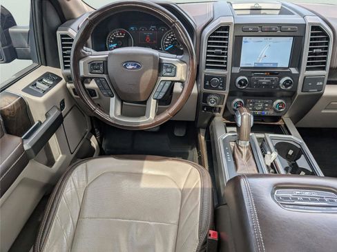 Used 2020 Ford F150 Limited w/ Trailer Tow Package image 30