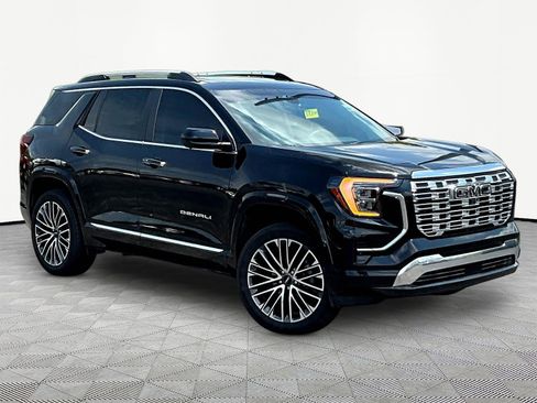Used 2026 GMC Terrain Denali w/ LPO, Floor Liner Package AWD/4WD image 3