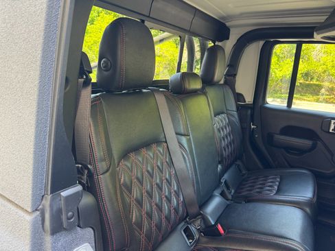 Used 2022 Jeep Gladiator Sport AWD/4WD image 61