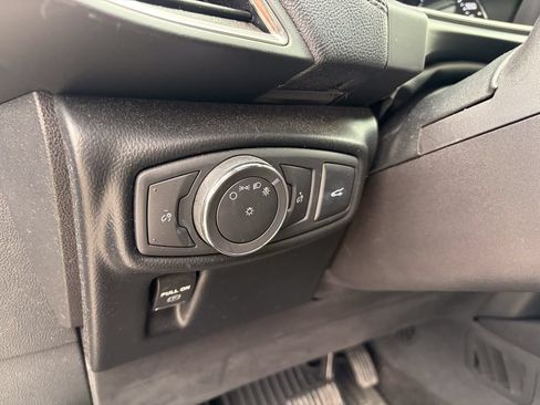 Used 2018 Lincoln MKX Select w/ Select Plus Package AWD/4WD image 11