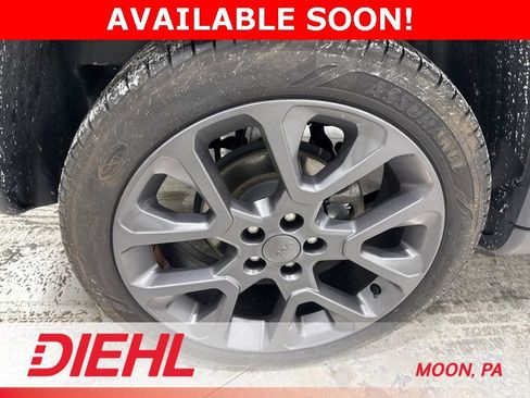 Used 2021 Jeep Compass 80th Special Edition w/ Sun and Sound Group image 8