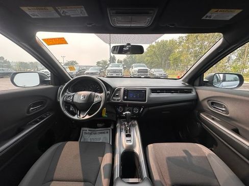 Used 2022 Honda HR-V Sport image 2