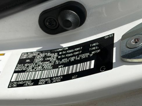 Used 2023 Toyota 4Runner SR5 AWD/4WD image 14