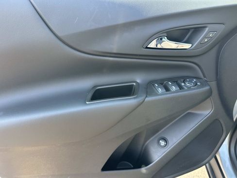 Certified 2024 Chevrolet Equinox LT FWD image 14