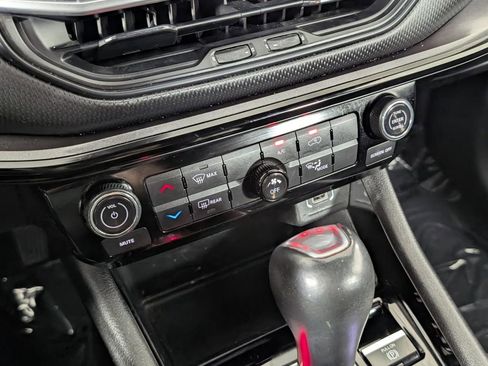 Used 2022 Jeep Compass Altitude image 19