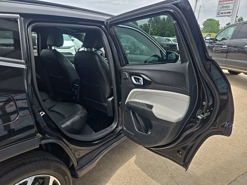 Used 2023 Jeep Compass Limited w/ Sun and Sound Group AWD/4WD image 79