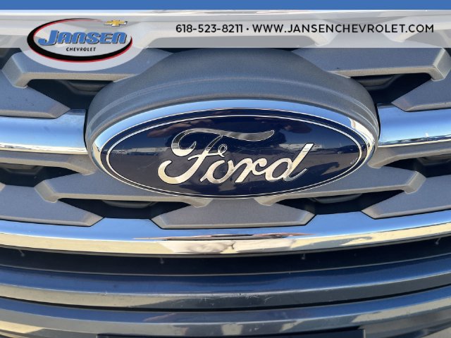 Used 2018 Ford Explorer XLT FWD image 30