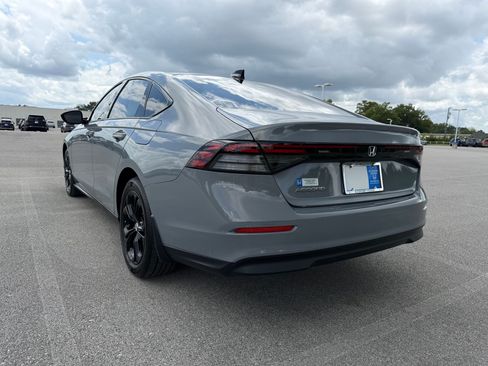 Used 2025 Honda Accord SE image 3