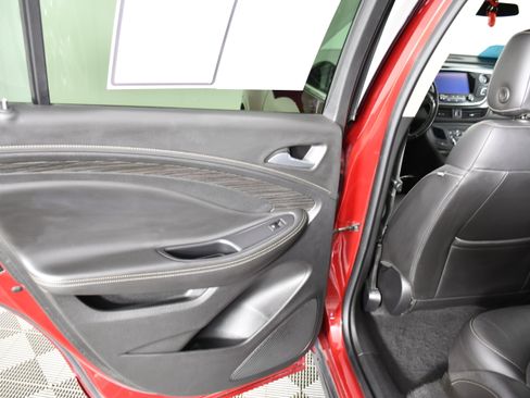 Used 2017 Buick Envision Essence AWD/4WD image 47