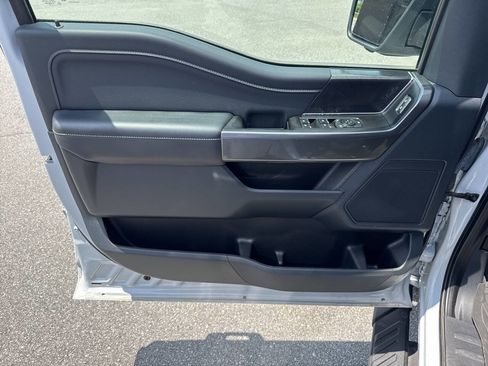 Used 2022 Ford F150 XLT w/ Equipment Group 302A High image 29