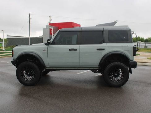 Used 2024 Ford Bronco Wildtrak AWD/4WD image 14