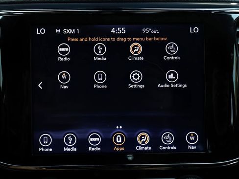 Used 2019 Jeep Grand Cherokee Laredo w/ Laredo X Package RWD image 24