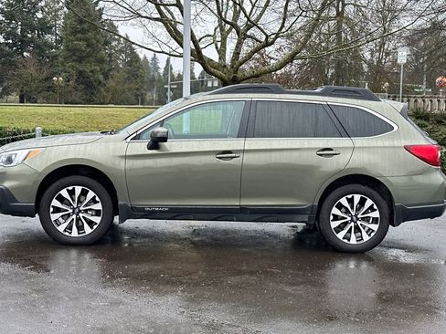 Used 2017 Subaru Outback 3.6R Limited image 5