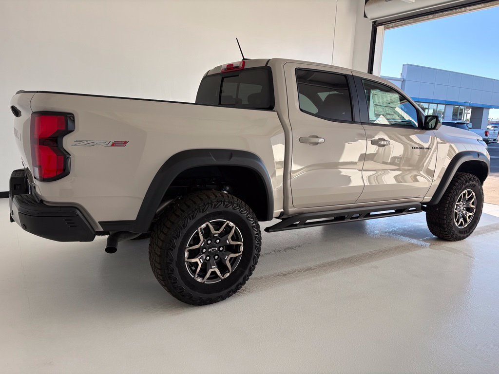 New 2026 Chevrolet Colorado ZR2 w/ Technology Package AWD/4WD image 24