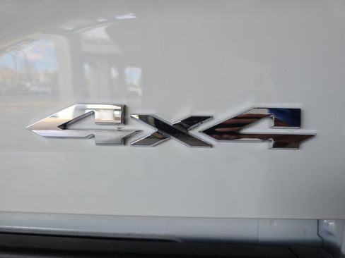 New 2025 RAM 2500 Big Horn AWD/4WD image 25