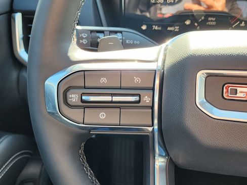 New 2026 GMC Terrain Elevation w/ Elevation Premium Package image 19